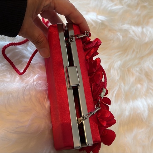Jaqueline Ferrar Clutch - Picture 4 of 8